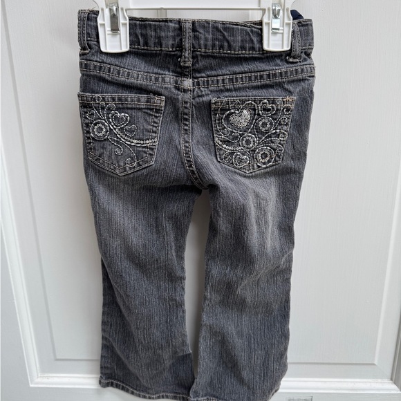 Arizona Jean Company 3T Girls Gray Heart Jeans Classic Fit Pants - Picture 5 of 8